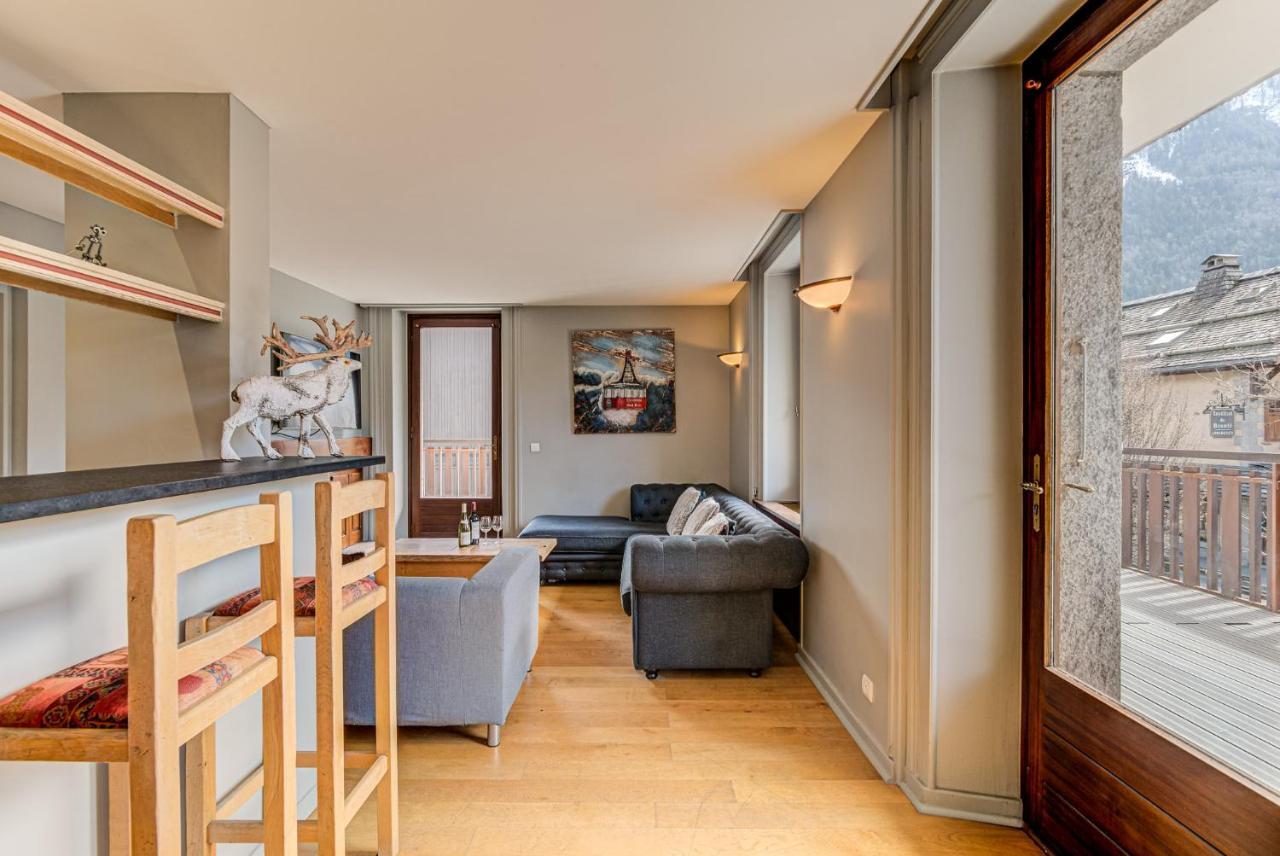 Apartment President - Alpes Travel - Central Chamonix - Sleeps 12 Bagian luar foto