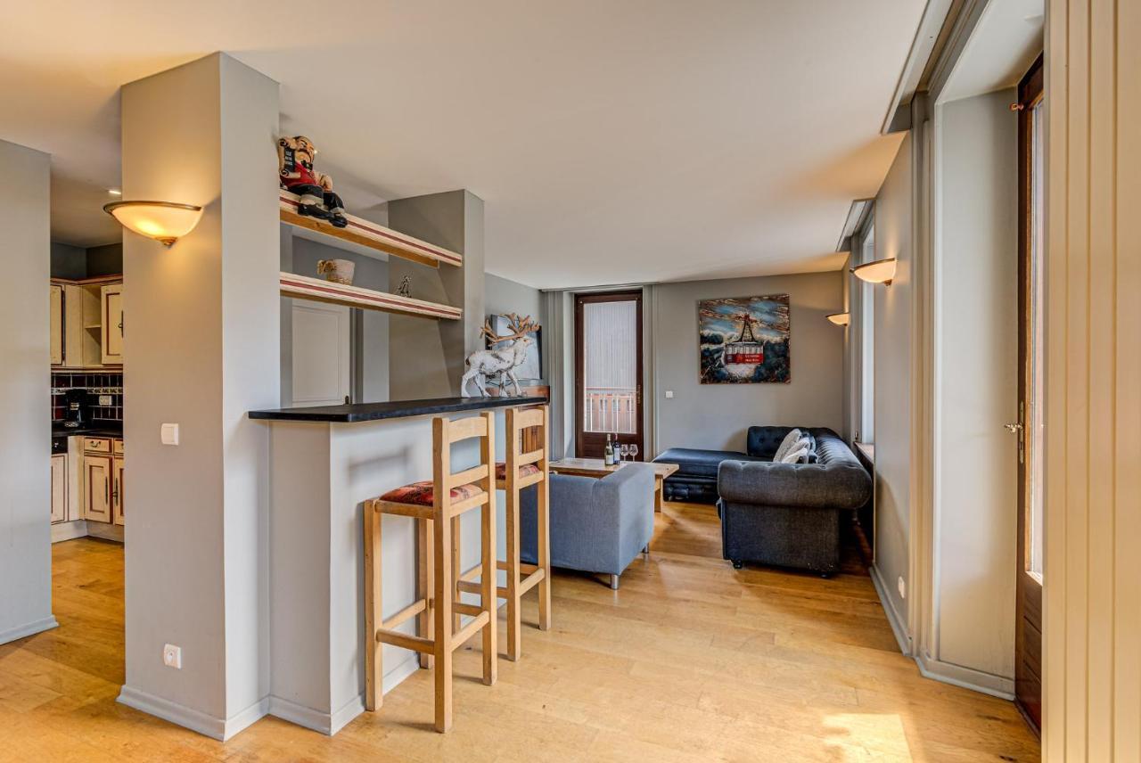 Apartment President - Alpes Travel - Central Chamonix - Sleeps 12 Bagian luar foto