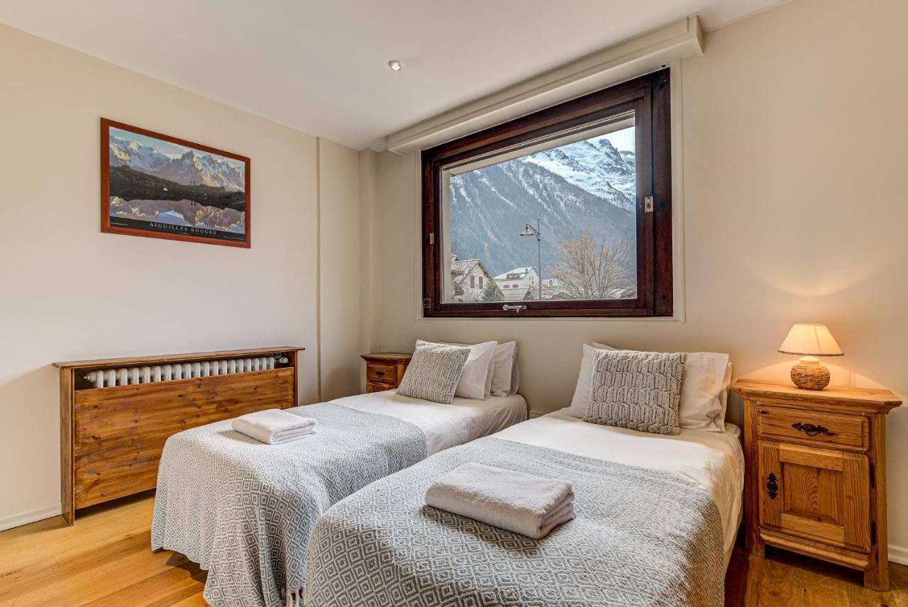 Apartment President - Alpes Travel - Central Chamonix - Sleeps 12 Bagian luar foto